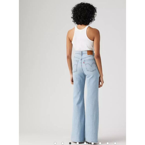 Levi’s Ribcage Bell High Rise Flare Jeans Light Wash Size 29 NWT Retro 70s inspo - Picture 3 of 13